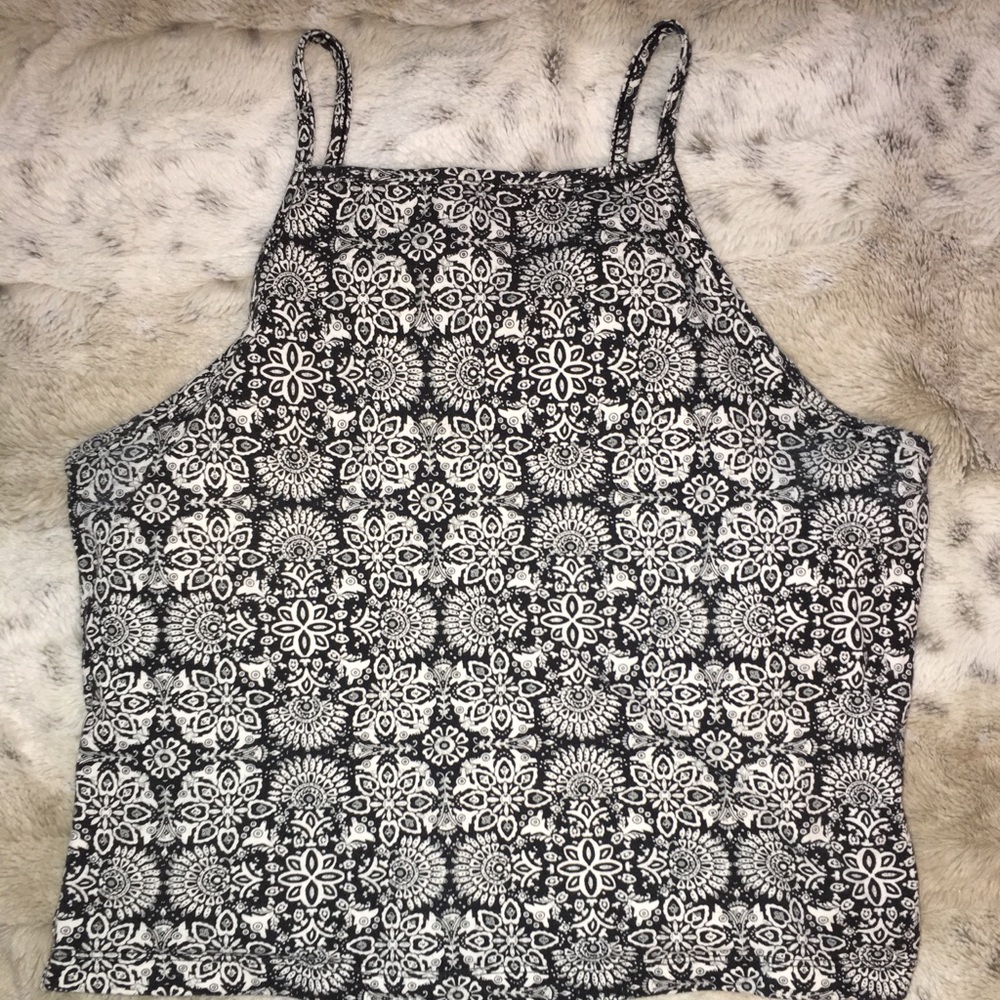 Garage crop top